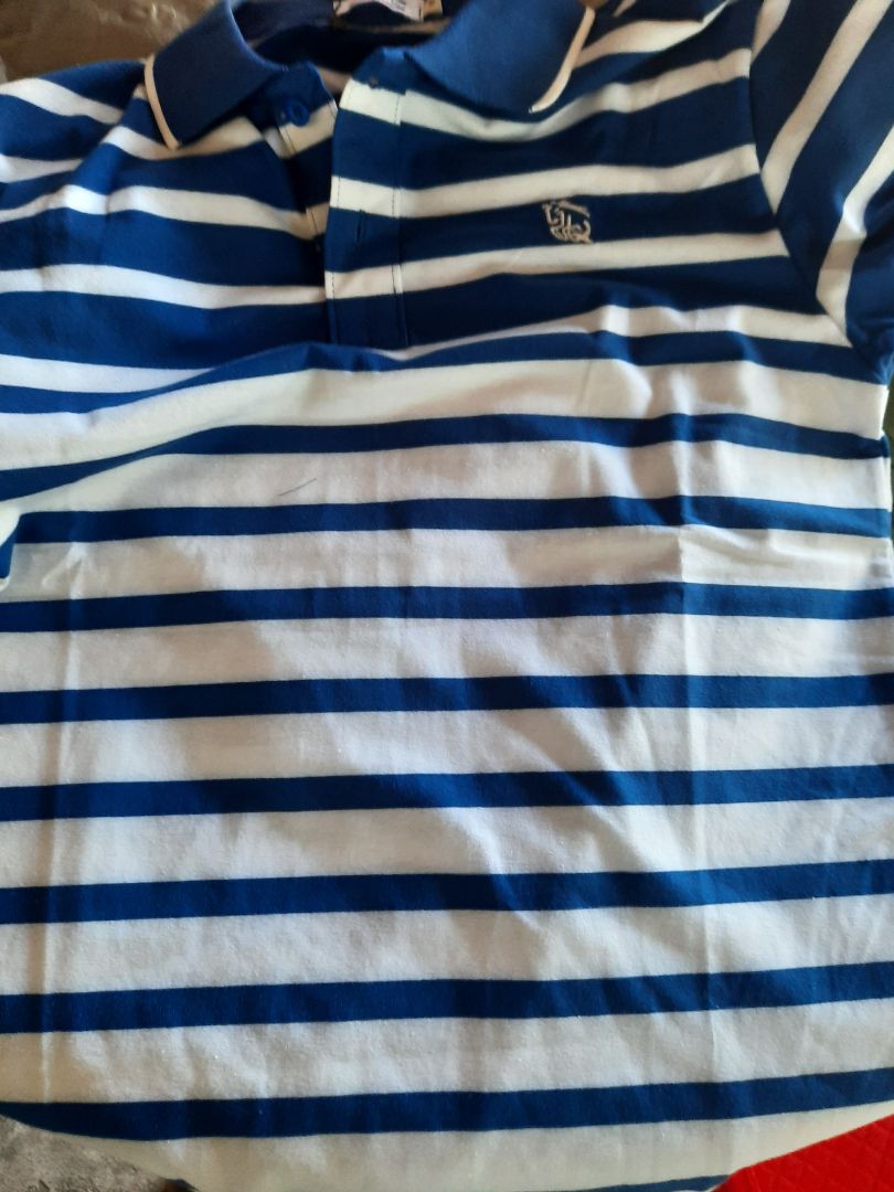 Tiki giao hag nhah nhan vien giao hag cug rat vui ve de thuog ,hag giao giog hih nhin chug cug ok hi