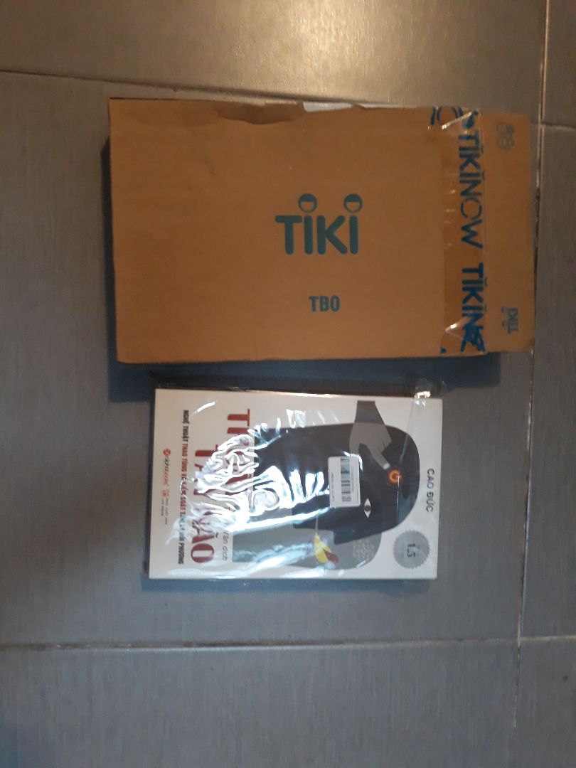 Giao hàng nhanh, đóng gói cẩn thận, nội dung chưa xem!