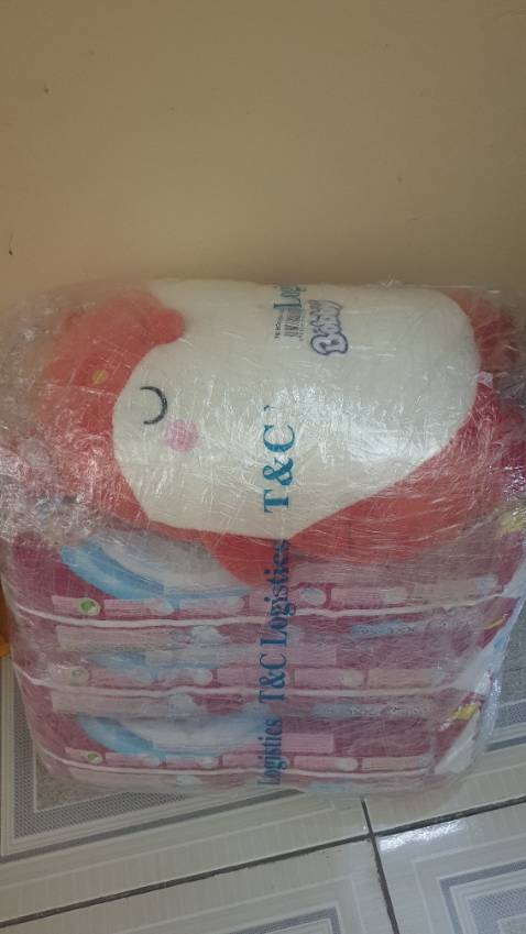 Hàng giao nhanh. Đóng gói gọn gàng. Quà tặng thú bông rất êm. Hàng giao nhanh. Đóng gói gọn gàng. Quà tặng thú bông rất êm.