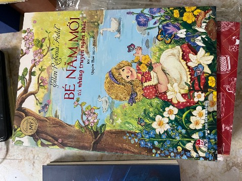 Shop đóng gói cẩn thận và giao nhanh. Sách chính hãng, giá tốt. Sẽ tiếp tục ủng hộ shop ah