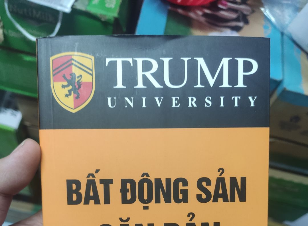 Chưa vừa ý, mua hàng mới mà sách như vậy. Do dịch chứ lần sau trả hàng, ko nhận.