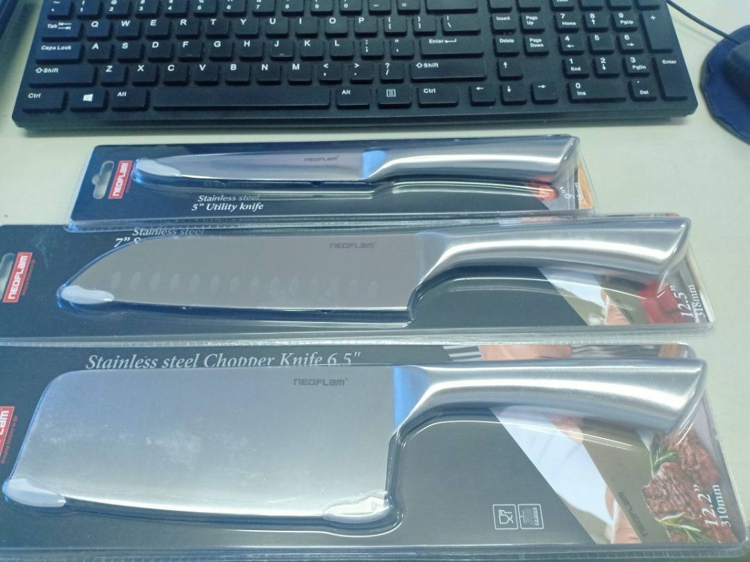 mẫu mã đẹp, chất lượng thì phải dùng thời gian mới đánh giá đc