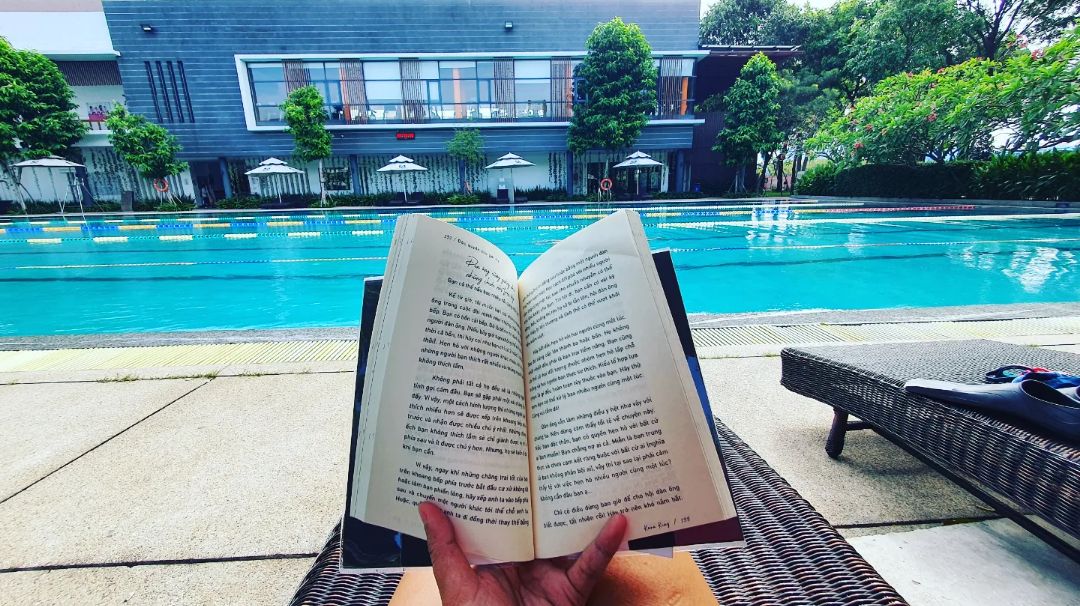 Đây là cuốn sách hay nhất dành cho phụ nữ về kĩ năng hẹn hò và yêu lấy bản thân mà tôi từng đọc. 
Tôi quyết định sẽ đọc đi đọc lại cuốn sách này nhiều lần để ghi nhớ và áp dụng.