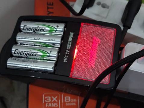 Đóng gói đẹp, hàng giao chậm so với dự kiến. Chat với shop hỏi ktra dùm tình trạng đơn hàng từ 21.7 tới lúc nhận hàng cũng chưa thấy reply.
Chất lượng thì sử dụng lâu mới biết, nhưng tin tưởng Energizer.