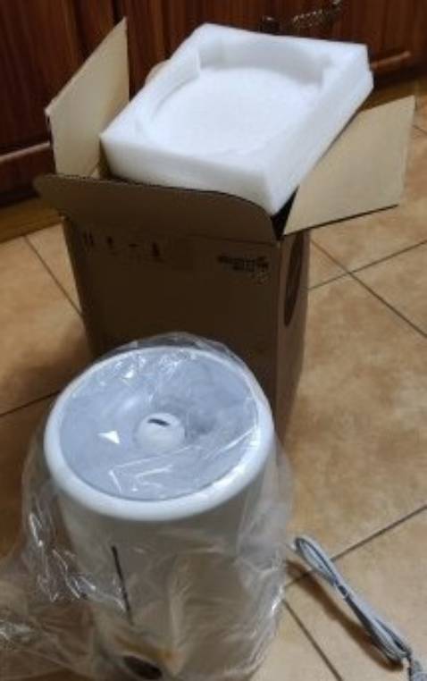 Máy rất ổn, chạy êm không có tiếng động, mùa hè dùng thì rất tốt, tạo độ ẩm và máy còn có chức năng lọc không khí nên thấy lúc nào cũng tươi mát, đánh giá cao chiếc máy này, nên mua Máy rất ổn, chạy êm không có tiếng động, mùa hè dùng thì rất tốt, tạo độ ẩm và máy còn có chức năng lọc không khí nên thấy lúc nào cũng tươi mát, đánh giá cao chiếc máy này, nên mua