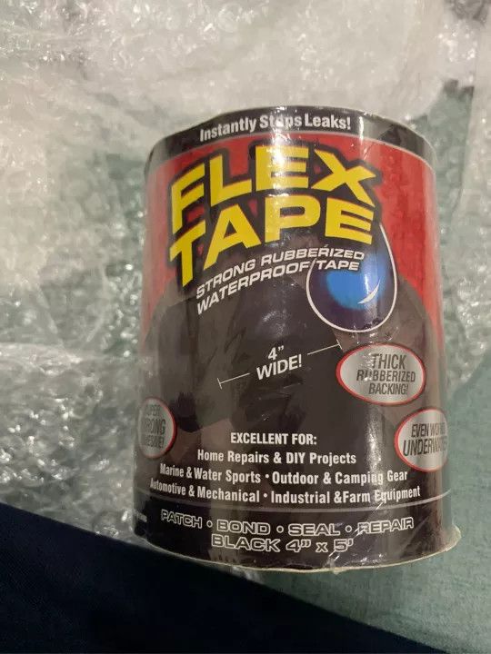 KEO DÁN CŨNG TỐT , NHƯNG PHẢI VỆ SINH SẠCH SẼ TRƯỚC KHI DÁN 😄