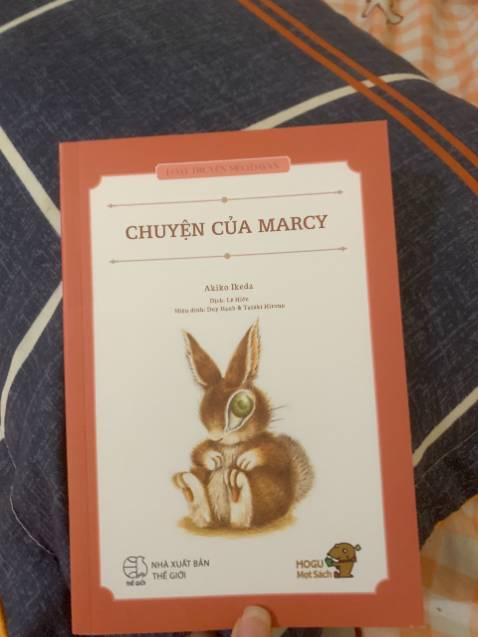 Sách đẹp, đc bọc kĩ càng, giao khá nhanh, sẽ ủng hộ tiếp, 5 sao nhé sop