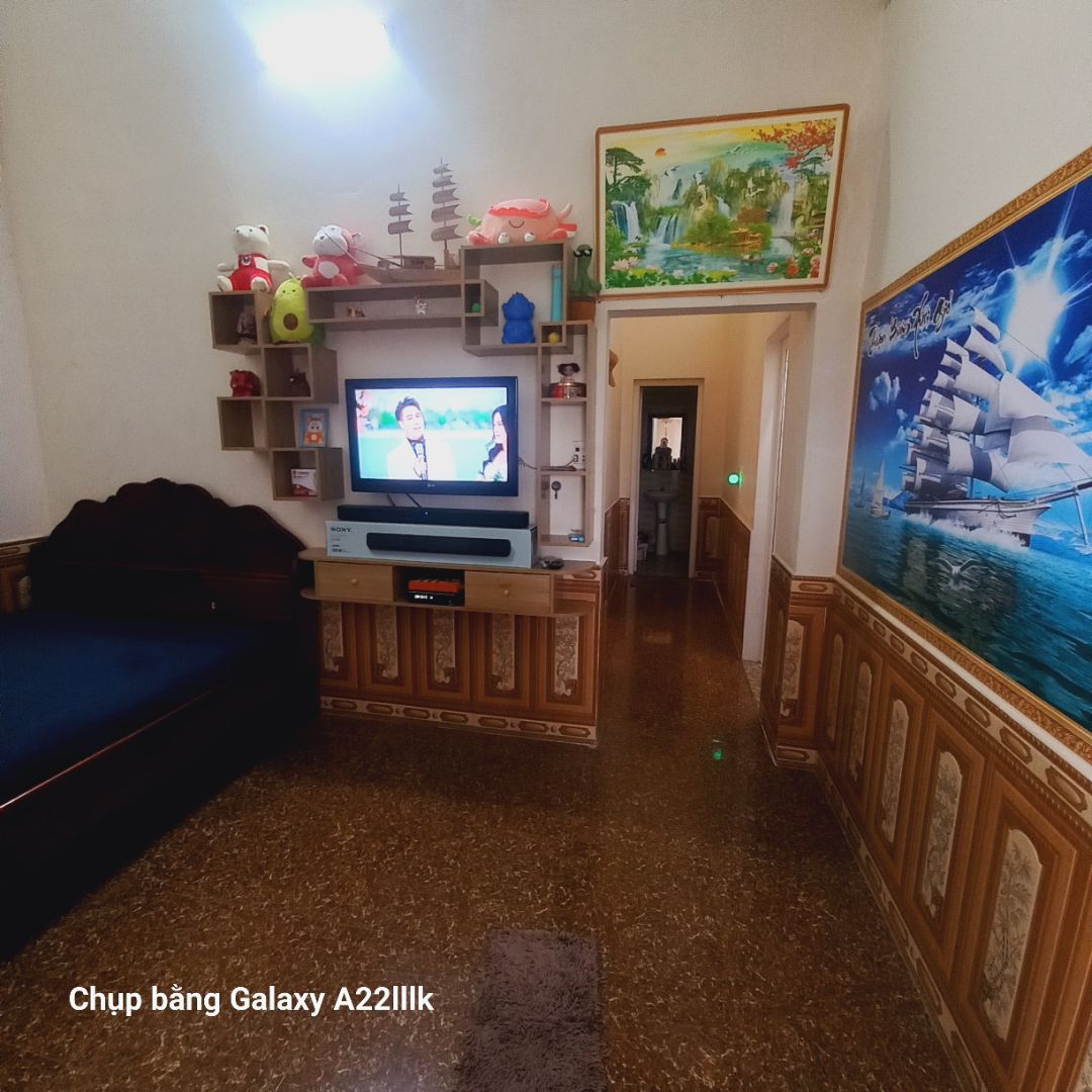 Rất đẹp, mọi người nên mua nhé