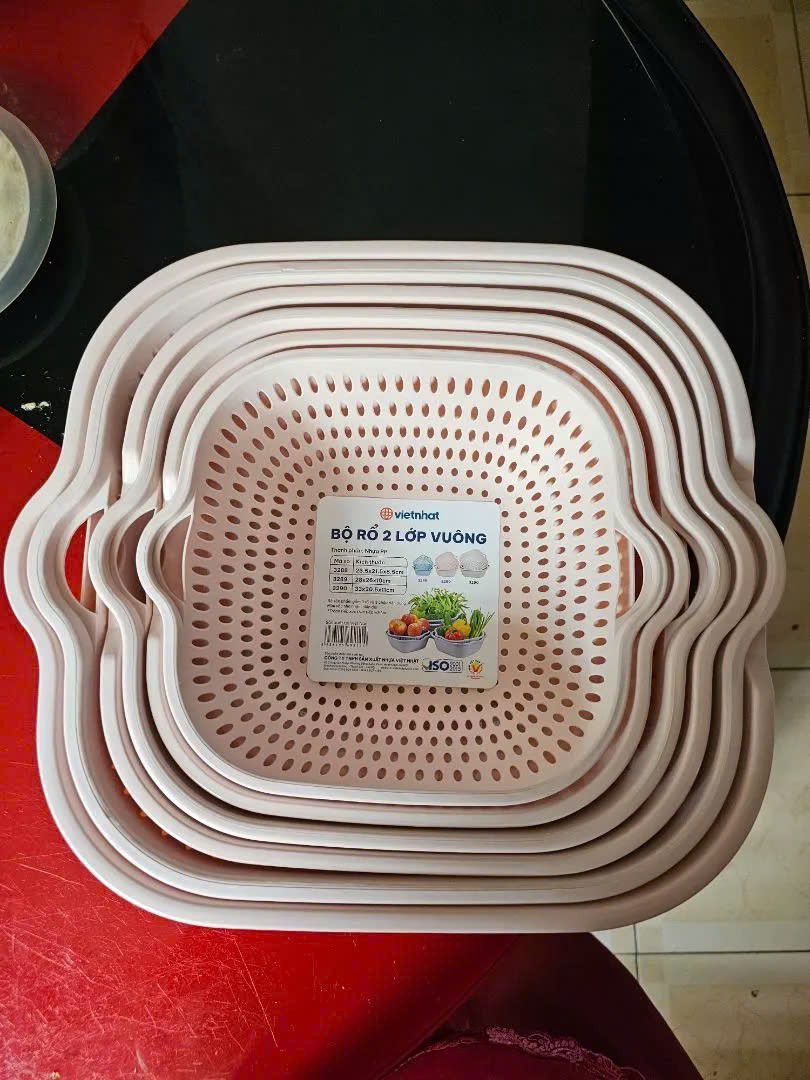 Giao hàng nhanh, đóng gói gọn ngàng. Giống ảnh nhé, chất nhựa cũng thích ơi là thích. Giá rẻ ạ. Ưng lắm nha mn ơi