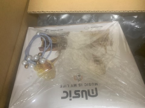 Đóng hàng rất cẩn thận. Sp đúg như quảng cáo. Nhìn thích lắm