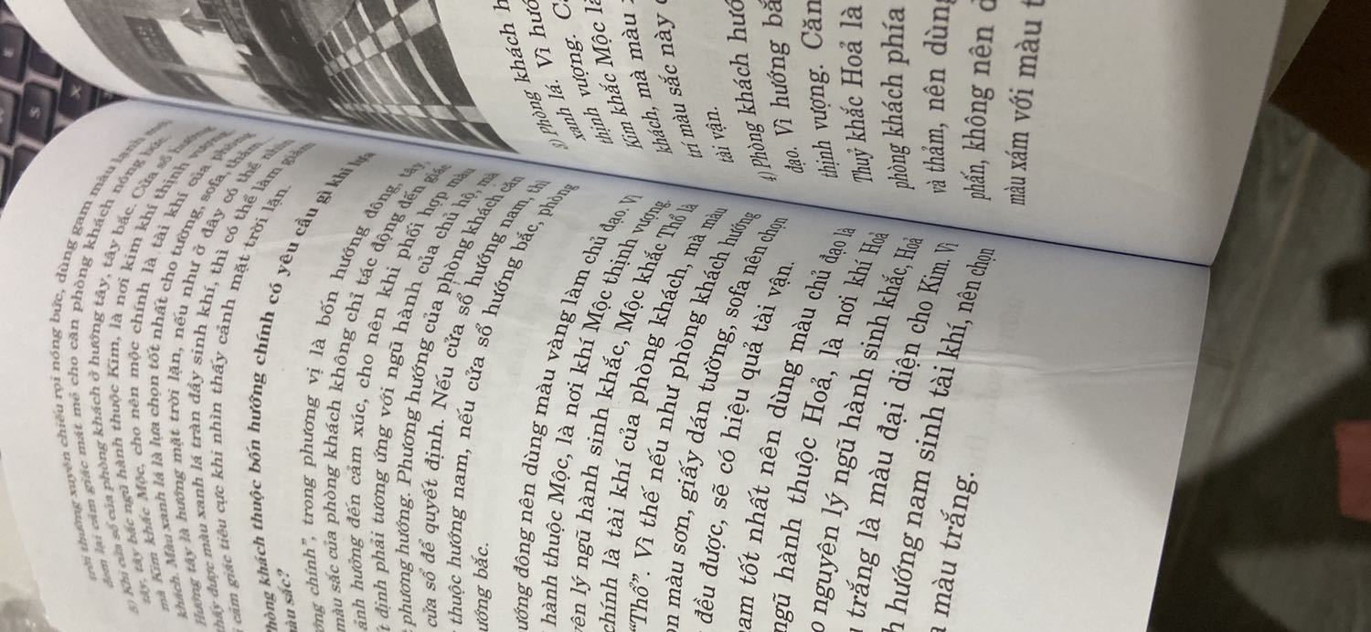 Cuốn sách này nội dung thì khá hay vì trước khi mua mình đã đọc sơ & tìm hiểu nội dung qua rồi mới quyết định mua. Có điều mình là người thích sách nên nhận cuốn sách chưa đọc được trang nào mà thấy bìa sách bị dơ, mấy góc sách có dấu hiệu bị ướt với rách, bên trong có mấy trang bị nhăn khá nhiều khiến mình hơi thất vọng khi đặt mua trên Tiki
