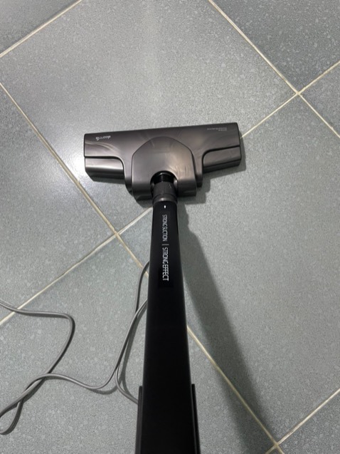 Hút sạch bụi, ít tiếng ồn khi hút, sản phẩm giao nhanh đóng gói cẩn thận.