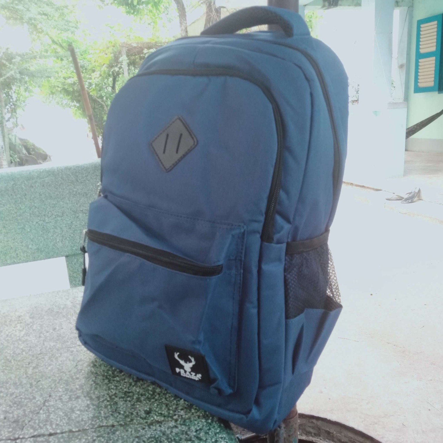 Hàng đẹp giá tốt, đường may chắc chắn nhé anh em. mua lúc 89k giống như hình. đóng gói đẹp, giao hàng nhanh.