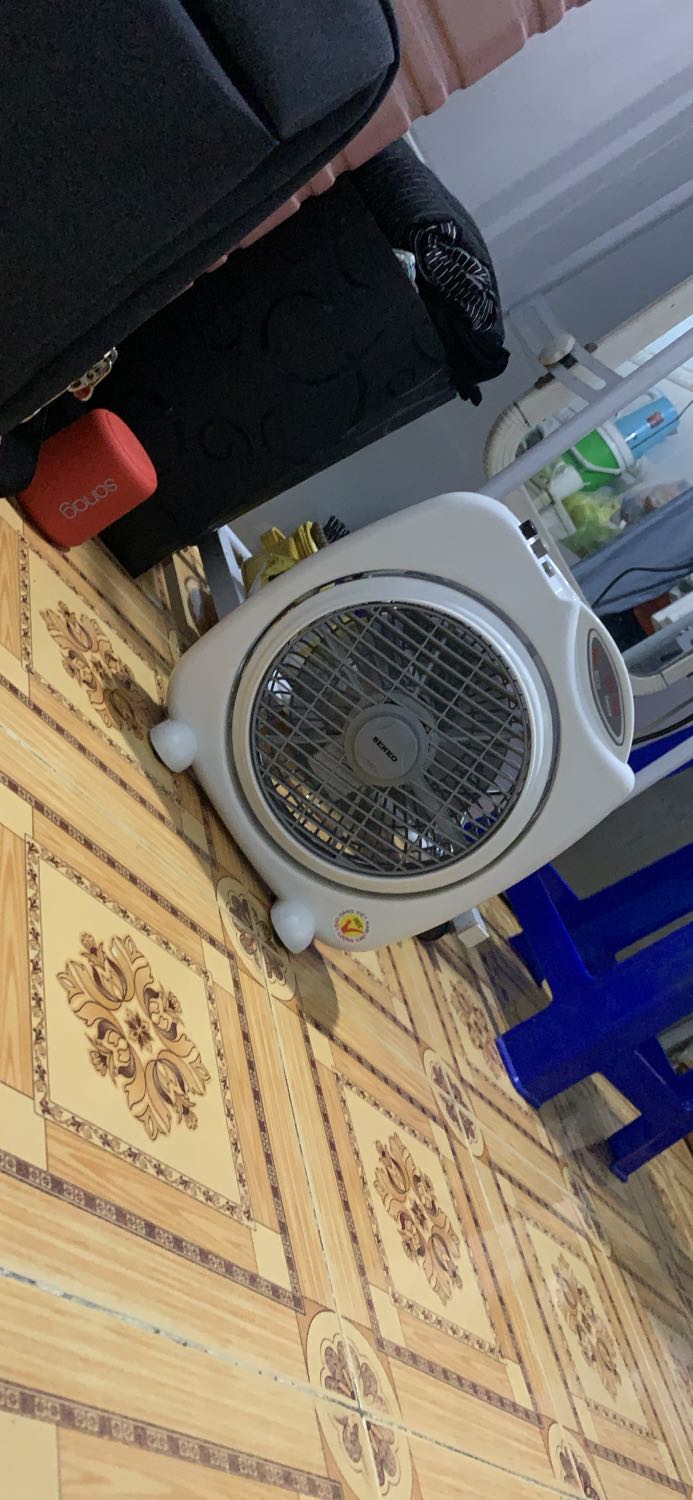 Kiểu dánh dễ thương, gọn nhẹ 
Dùng cho 1 người Kiểu dánh dễ thương, gọn nhẹ 
Dùng cho 1 người