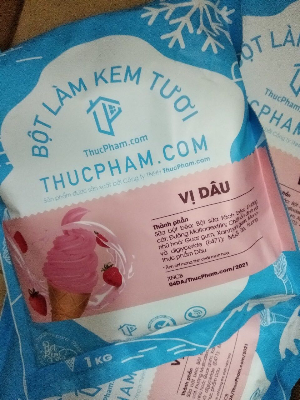 Đã dùng qua nhiều hãng bột làm kem tươi nhưng chim ưng hãng này nhất. Nên dùng thử nha mn