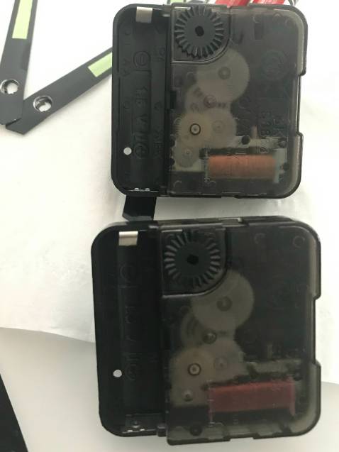 TÔI MUA MÁY ĐỒNG HỒ KIM TRÔI CAO CẤP EASTAR, NHƯNG GIAO HÀNG THÌ KHÔNG PHẢI.VUI LÒNG ĐỔI LẠI TÔI MUA MÁY ĐỒNG HỒ KIM TRÔI CAO CẤP EASTAR, NHƯNG GIAO HÀNG THÌ KHÔNG PHẢI.VUI LÒNG ĐỔI LẠI