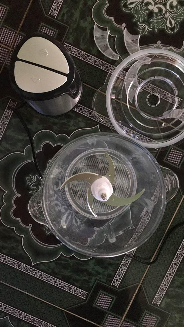 Giao hàng nhanh hơn mình tưởng, mình cứ tưởng mai mới nhận nhưng hôm này có rồi, shop đóng gói cẩn thận lám, hàng của mình đầy đủ không thiếu chi, bảo hành, HDSD có tất, mình cho chạy thử rùi, ok lám. mình mua lúc khuyến mãi nên giá còn 599k á. quá hời luôn