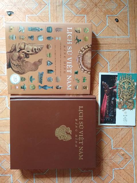 Giao hàng nhanh, sách đẹp, mới tinh. Hình ảnh chân thực như hình ở bảo tàng Hoàng thành Thăng Long
