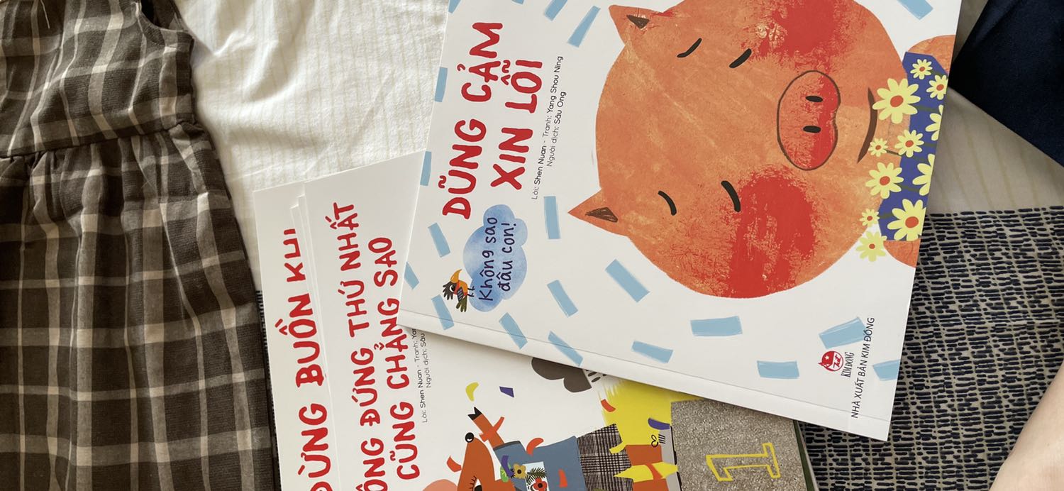 Mình mới mua về một loạt cho con, rất bổ ích và đáng iu nhé mọi người. Bé 3tuổi của mình rất thích