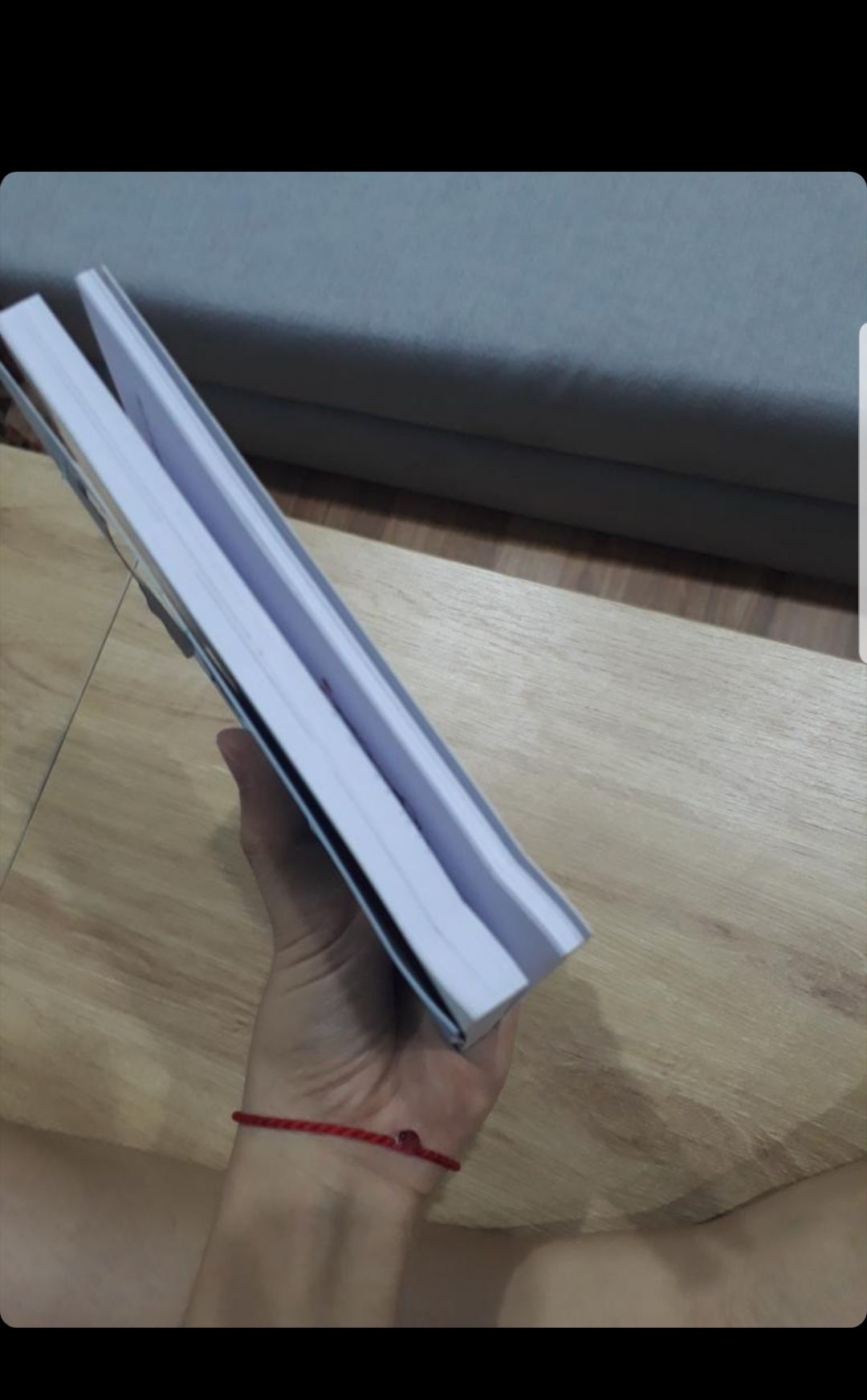 respect việc giao hàng trong mua dịch nhưng mà sách bị gập gãy và còn rách nữa thì k đc