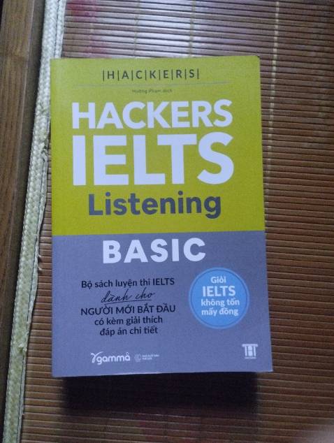Giao hàng nhanh , sách đẹp , nội đứng bên trong thì mk mới chỉ xem qua nên chưa đánh giá cụ thể đc