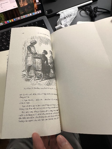 Quyển số 3 của mình bị lỗi, trang cuối bị dính bìa và kết thúc như thế này, có vẻ do bị thiếu trang mong tiki sớm liên hệ để đổi sách cho mình