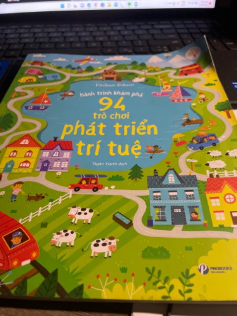 Đóng gói cẩn thận. Sách in rõ nét, giấy đẹp
Chưa cho bé làm nên chưa có nx nội dung ạ