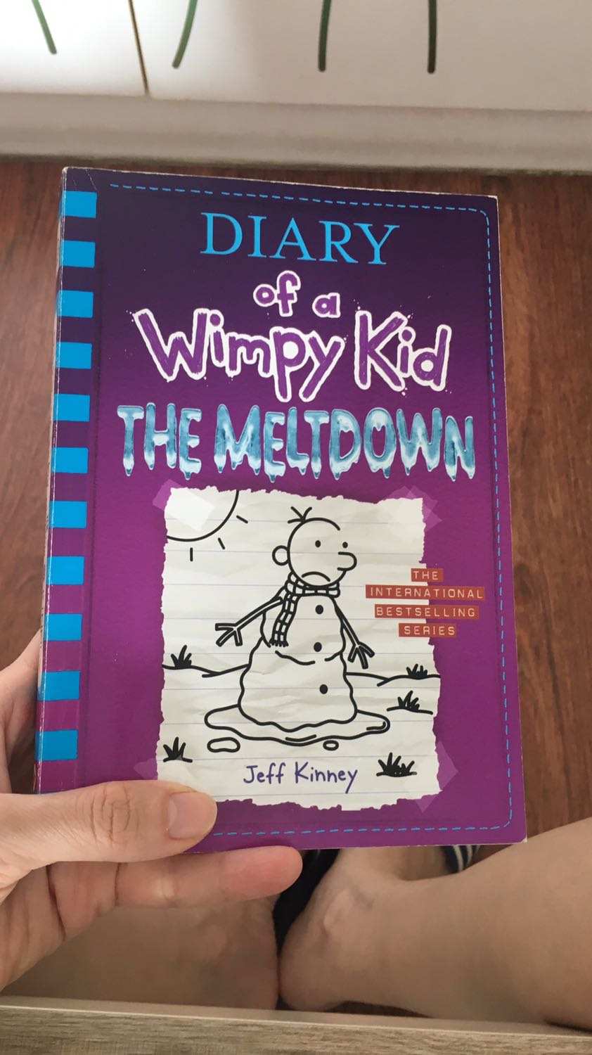 Giấy và cả nội dung đều rõ ràng, dày hơn sách dịch sang tiếng Việt rồi, nhiều hình minh họa. Có 1 quyển sách thôi nhưng cũng đc gói cẩn thận, nên mua Giấy và cả nội dung đều rõ ràng, dày hơn sách dịch sang tiếng Việt rồi, nhiều hình minh họa. Có 1 quyển sách thôi nhưng cũng đc gói cẩn thận, nên mua