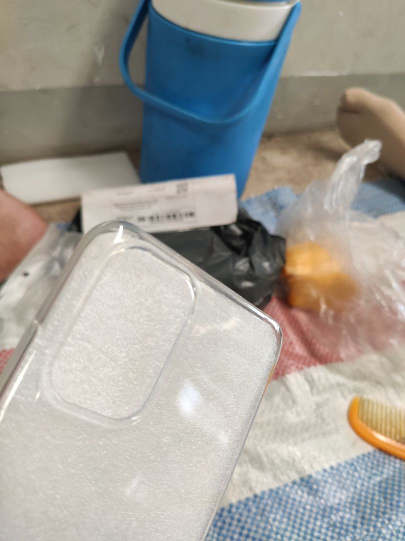 Giao hàng không đúng như hình như shop hổ trợ đổi trả nhanh gọn lẹ, mà mình hơi không vui gì không đúng sản phẩm,cần cẩn thận lại nha shop, không muốn trình trạng này thêm lần nữa