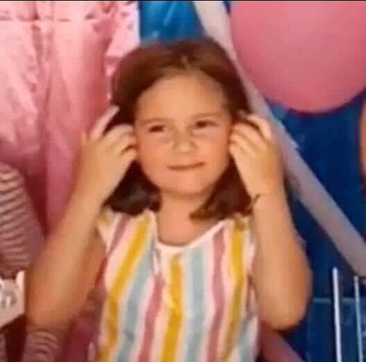 Lại là săn deal sách giá hời, kỳ này mình mua cuốn sách truyện cho trẻ thơ, nghe cái tựa là nungnungnung rồi? miễn là kinh dị là mình yêu 
Rất may được Tiki ủng hộ săn deal thành công và giao hàng siêu tốc ❤️❤️❤️