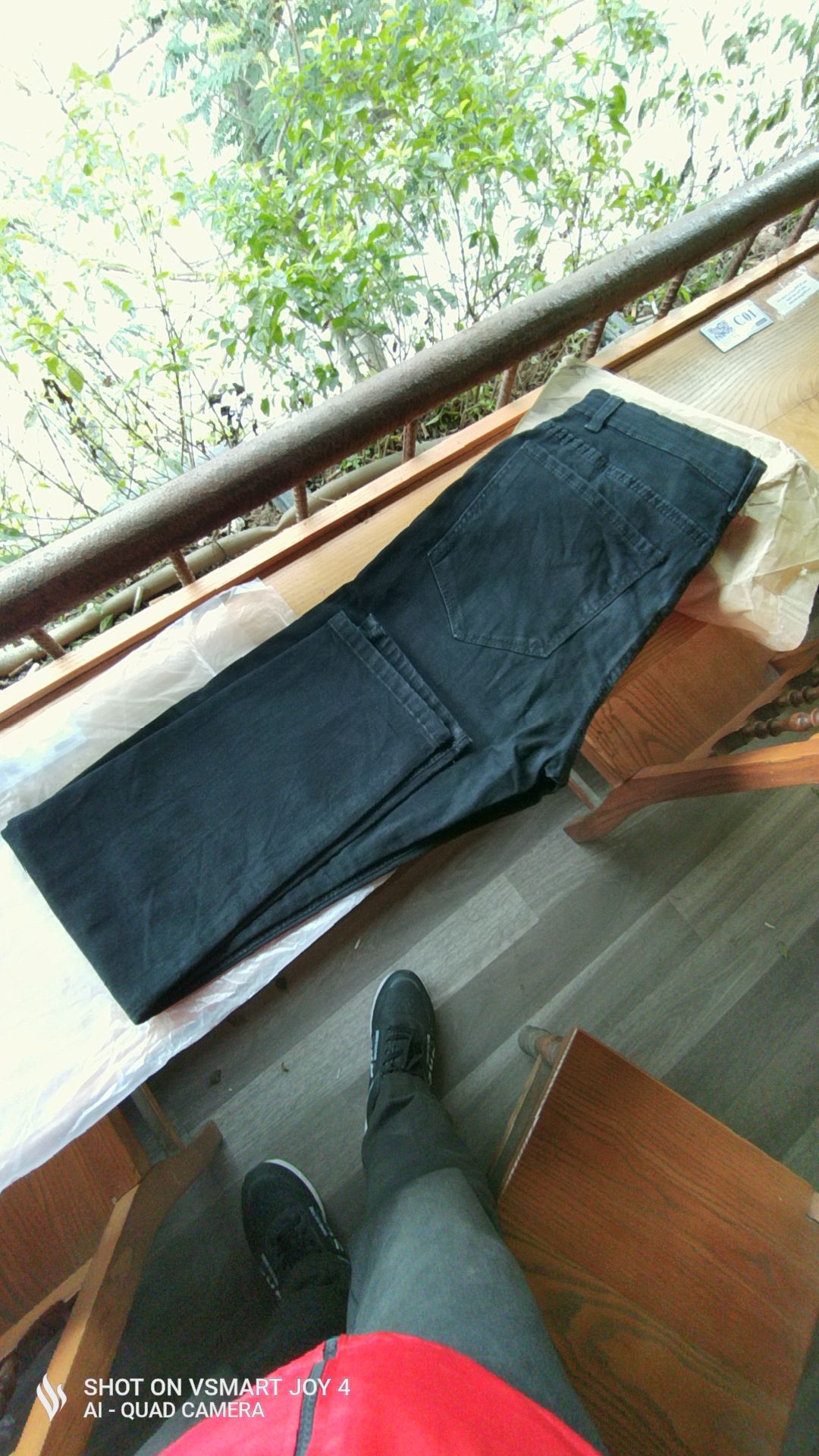 Mặc rất sướng, vải co giãn tốt