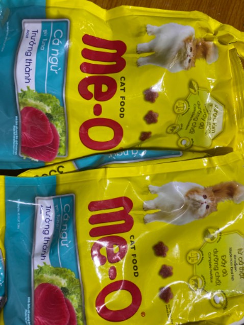 Giao hàng đúng hẹn, gói hàng gọn chắc nhưng khó cắt mở túi