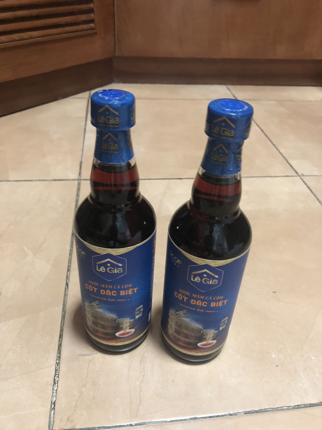 Nước mắm ngon, tiki giao hàng rất nhanh dù đang dịch, đóng gói cực kỳ cẩn thận. Cảm ơn Lê Gia và Tiki! Nước mắm ngon, tiki giao hàng rất nhanh dù đang dịch, đóng gói cực kỳ cẩn thận. Cảm ơn Lê Gia và Tiki!
