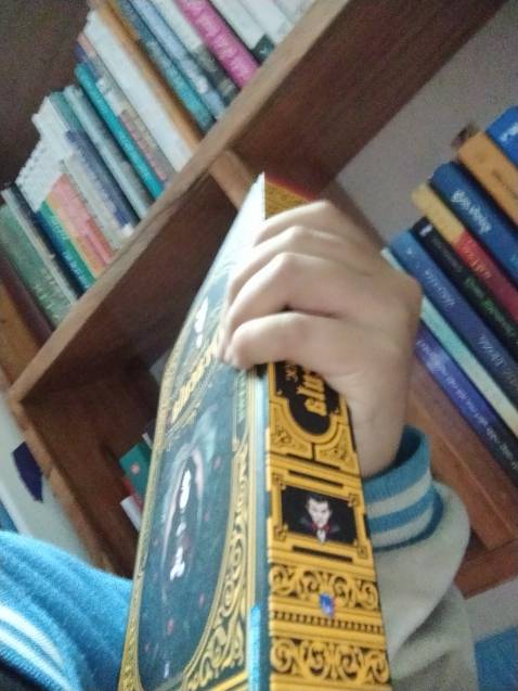 Sách siêu hay và cũng rất đáng sợ đọc trong Halloween là phù hợp nhất