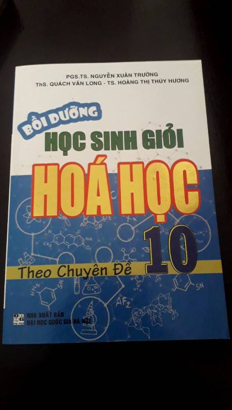 Sách hay lắm ạ, shipper hài hước :))))