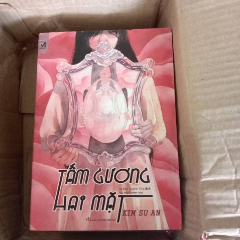 Đã pass khi chưa đọc nên ko nhận xét nội dung. Về hình thức thì sách hơi cũ, có vấn đề ở gáy sách