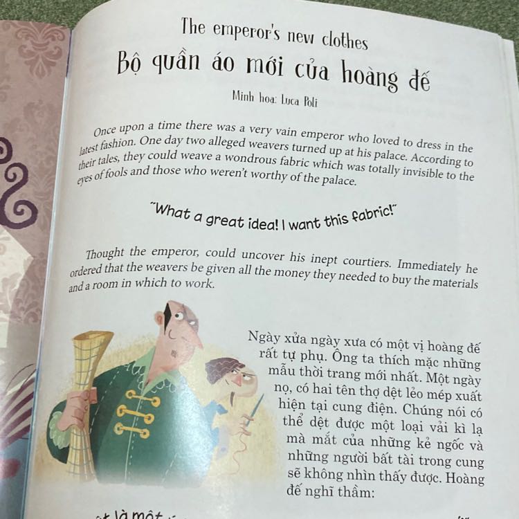 Truyện gồm 3 chuyện ngắn. in đẹp. Phần tiếng Anh dễ hiểu, dễ đọc cho bé.