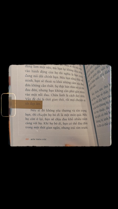 Highly rcm quyển này. Đọc để sống nhẹ nhàng lại, tha thứ cho bản thân và tha thứ cho đời