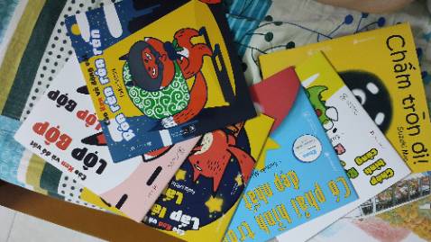 Hình vẽ đẹp,màu sắc bắt mắt,nội dung phù hợp với trẻ em,giao hàng siêu nhanh Hình vẽ đẹp,màu sắc bắt mắt,nội dung phù hợp với trẻ em,giao hàng siêu nhanh