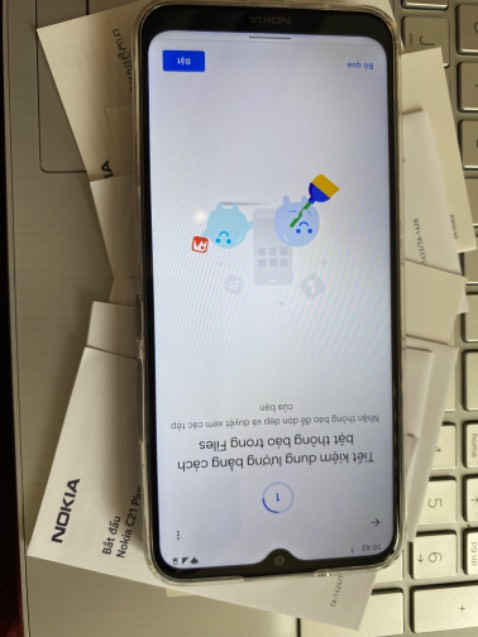 cam đẹp , máy ổn , shop dễ thương cho thêm ốp lưng nữa cám ơn shop