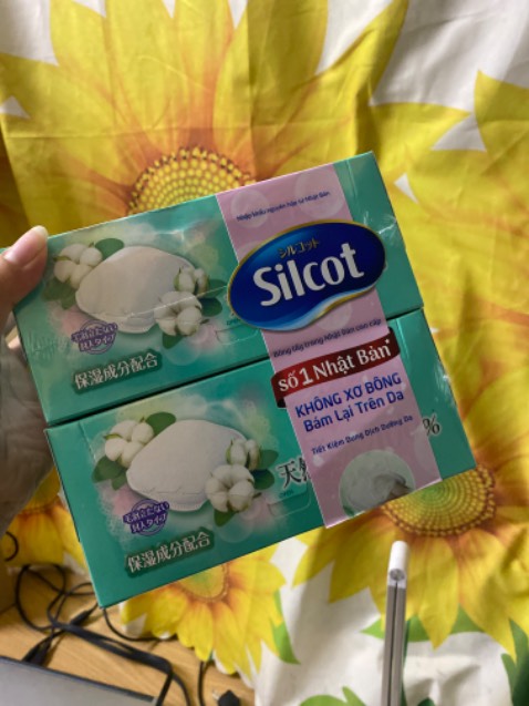 Giao nhanh. Sợi bông dày, lau không bị rát mặt, thích lắm ạaaa