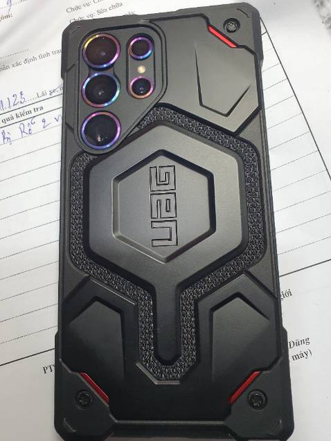 Ốp chắc chắn
Cầm hơi trơn tay tý