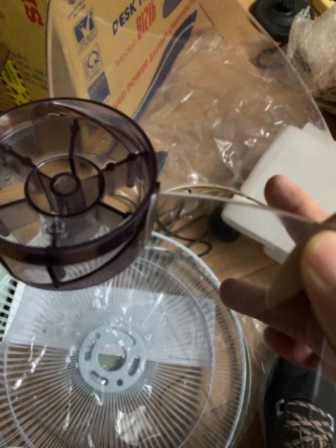 Quạt bể cánh. quá tệ...............