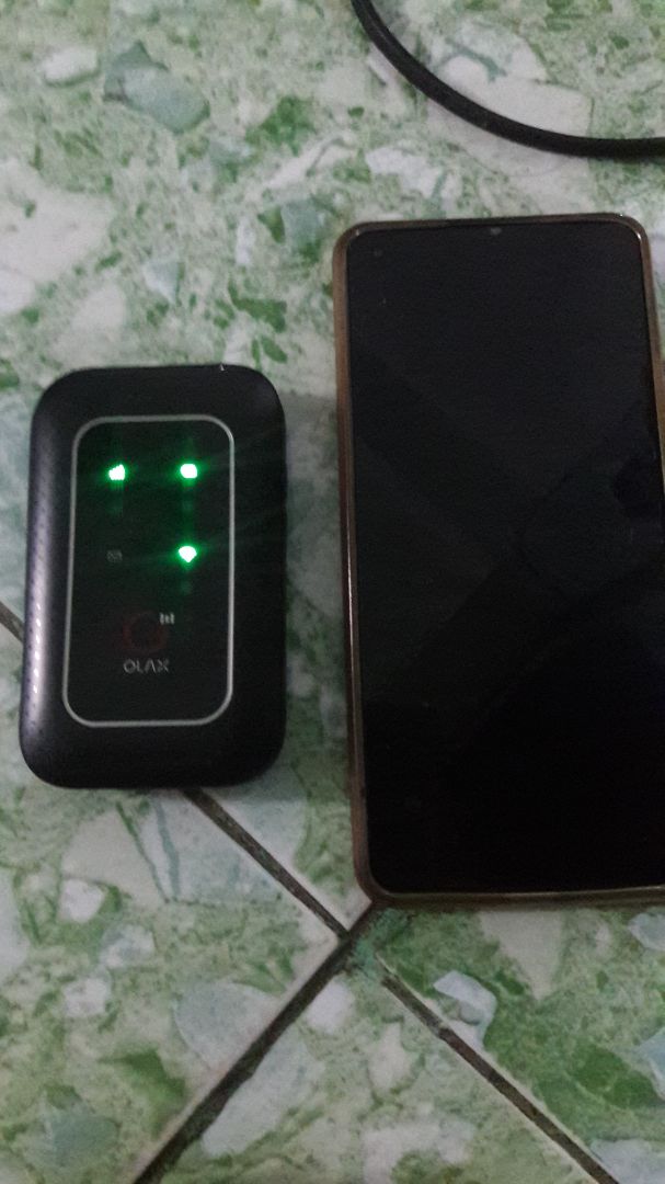 hời ơi. vẫn là câu nói dùng xong rồi đánh giá. chưa kịp dùng mà thấy shop đóng gói kĩ càng cẩn thận nên vote 5 sao. nhưng mà chờ sim mạng về xong lắp vào thì không sử dụng đc dù sim mạng dùng đt thì rất mạnh. shop đang hỗ trợ nhiệt tình nhưng mà vẫn chưa đc. khi nào dùng đc thì sẽ đánh giá lại