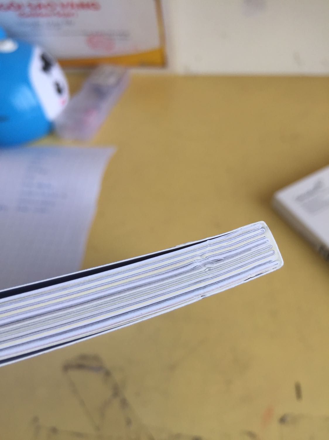 Giao hàng còn bị trầy xước chút ít, tốc độ giao hàng không quá nhanh hay quá chậm, nói chung là khá ổn nên 4 sao :]]