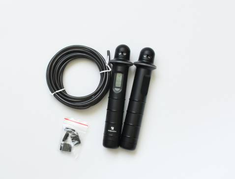 sản phẩm đếm đc cả số lượng mình nhảy,  có thể tiến bộ theo từng ngày.