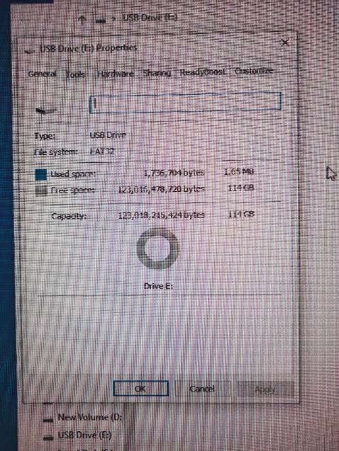 Dung lượng thực tế còn khoảng 90% nhé các bạn. Usb hơi dày, khe cắm đôi có khi sẽ hơi cấn và chỉ dùng được 1 khe thôi. Nên ưu tiên loại ultra flair nhé Dung lượng thực tế còn khoảng 90% nhé các bạn. Usb hơi dày, khe cắm đôi có khi sẽ hơi cấn và chỉ dùng được 1 khe thôi. Nên ưu tiên loại ultra flair nhé