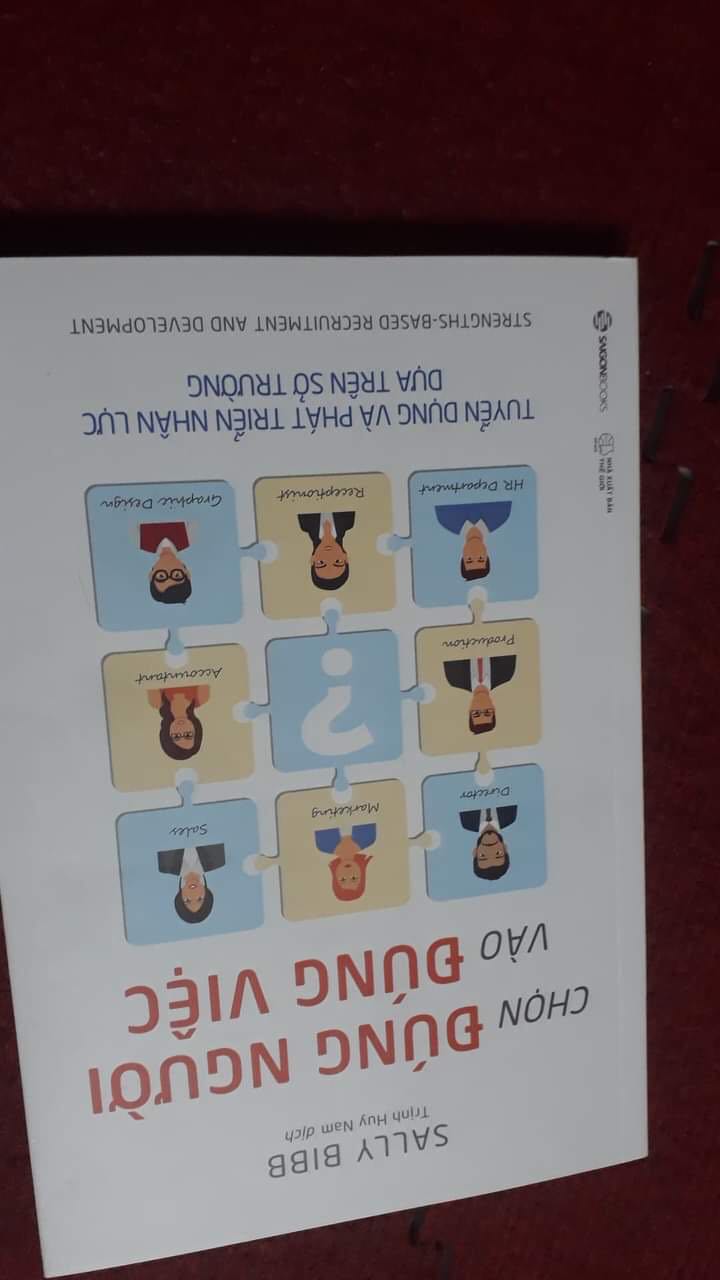 Sách đẹp, mới, thời gian đóng gói và giao hàng nhanh. Giao hàng ở quận Hoàn Kiếm thì nhanh mà các quận khác rõ lâu.