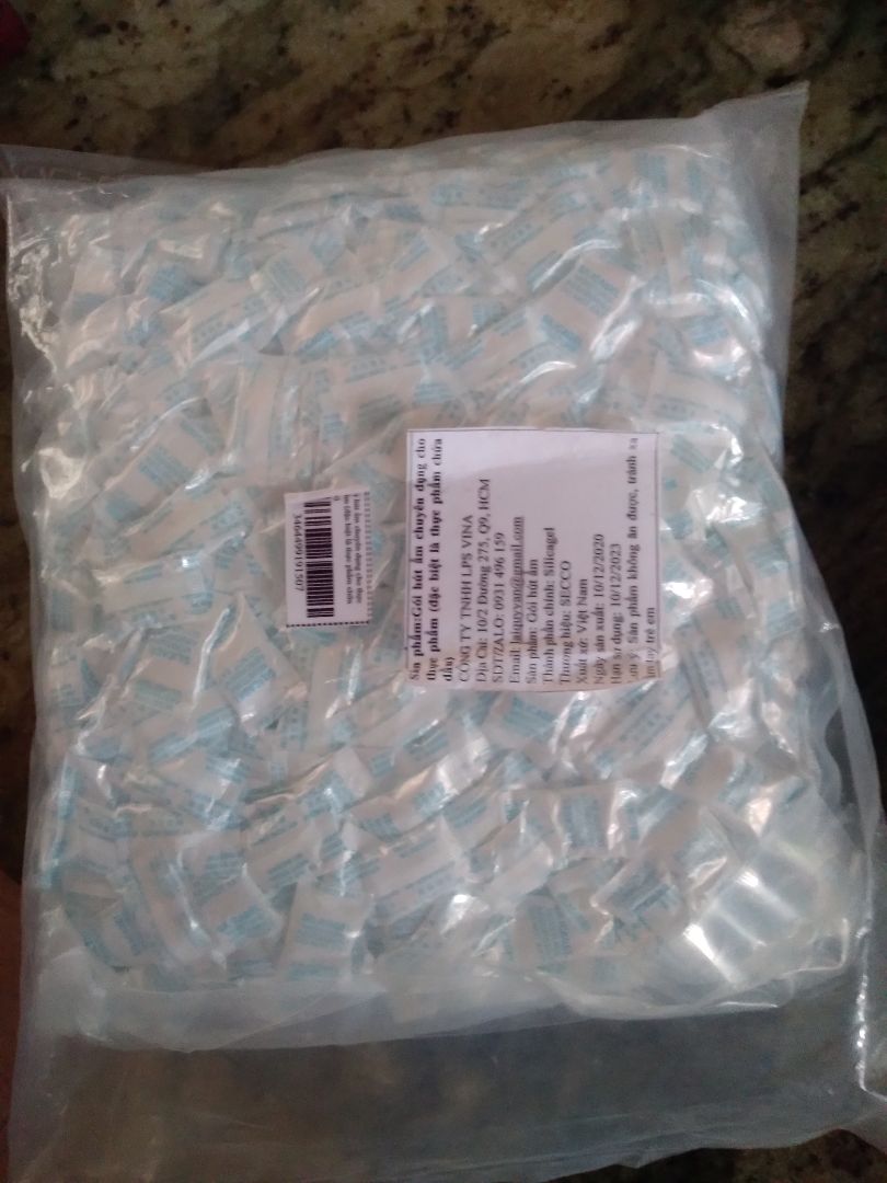 cực kỳ hài lòng. hàng chất lượng . vì đọc kỉ giới thiệu sp là 1g nên biết là nhỏ  ai không đọc sẽ nghỉ như gói thường 30cc)