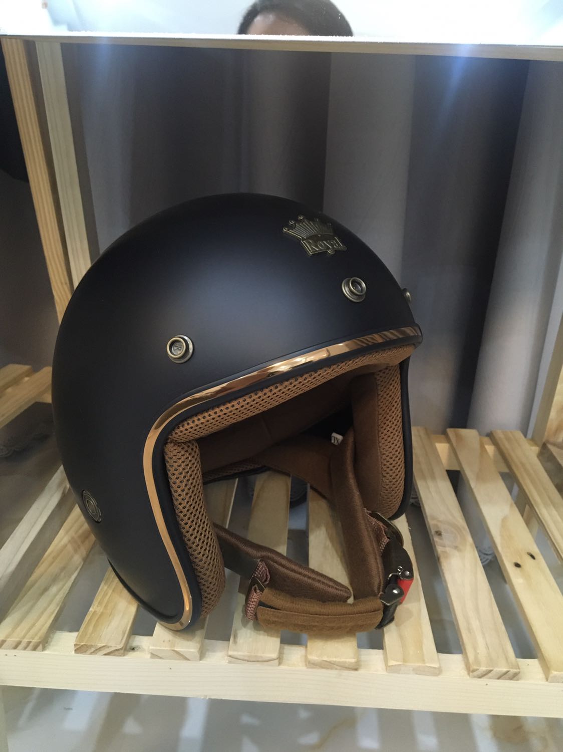 cung dep, lan dau tien thay non dep, ôm đầu cung dep, lan dau tien thay non dep, ôm đầu